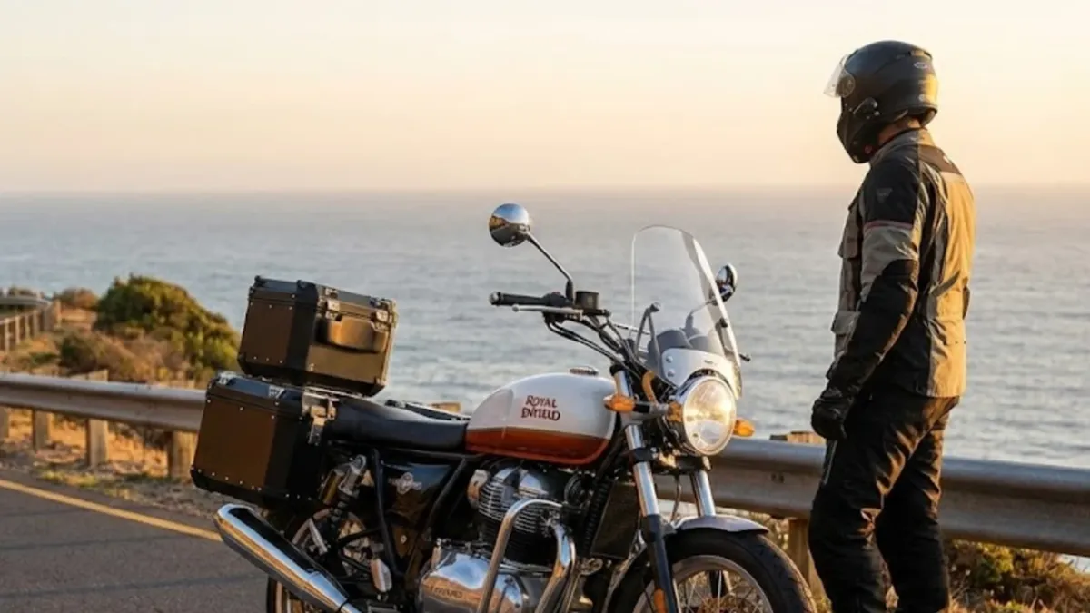 Royal Enfield Fans Alert: Bullet 650 Ke Liye Aaye Naye &#039;Touring Accessories&#039;, Ab Long Ride Hogi Aasaan